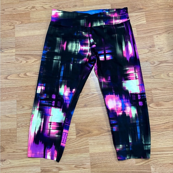Calvin Klein capri size L multi color small key pocket - Picture 1 of 5